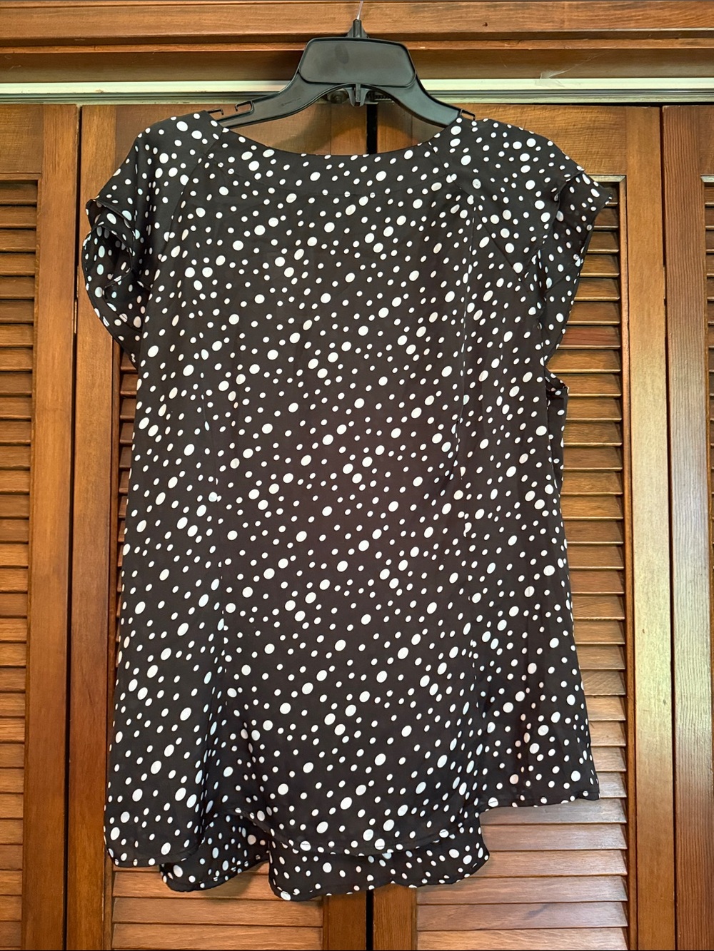 Zac & Rachel Black and White Polka Dot Short Sleeve Blouse - Picture 5 of 5